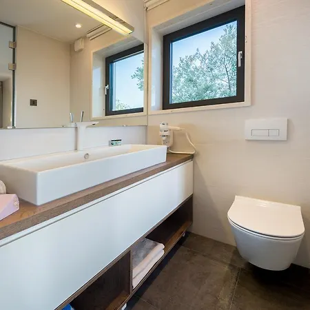 Βίλα Argemonia Τρογκίρ