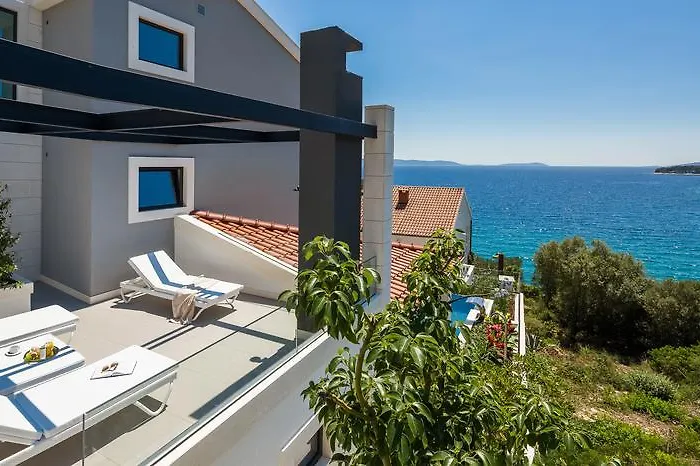 Argemonia * טרוגיר