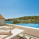 Villa Argemonia *