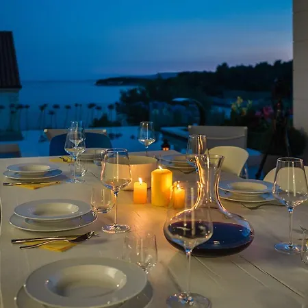 Βίλα Argemonia Τρογκίρ