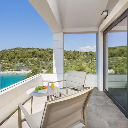 Argemonia Vila Trogir