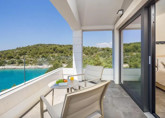 Argemonia Willa Trogir